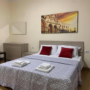  Bed & Breakfast Chowdhury House Italia