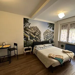 Montepulciano 11 Appartement Milan